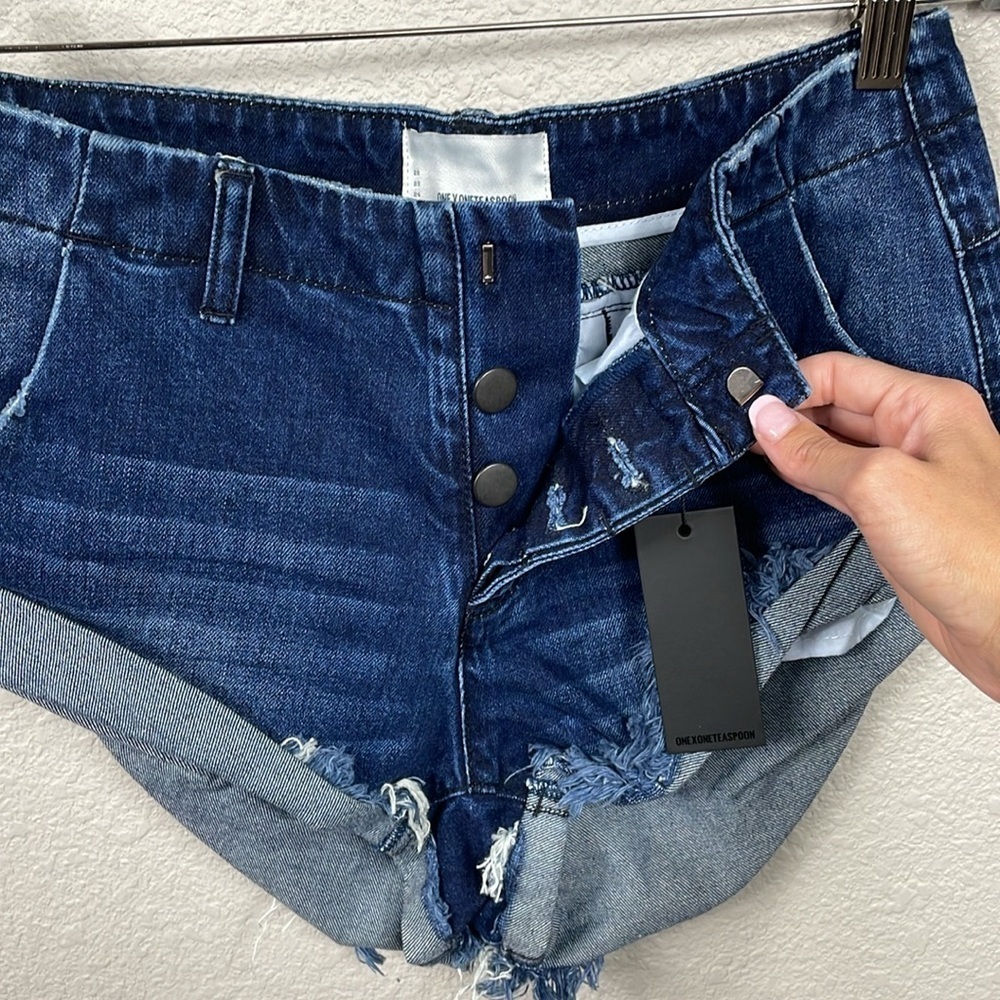 NWT One Teaspoon Sailors Low Rise Relaxed Fit Shorts Dark Wash Sz 26 - Picture 4 of 11